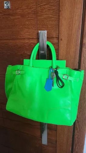 Bolsa em couro SCHUTZ 