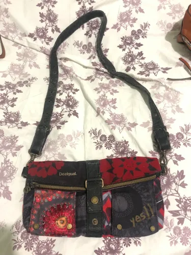 Bolsa carteira Desigual usada