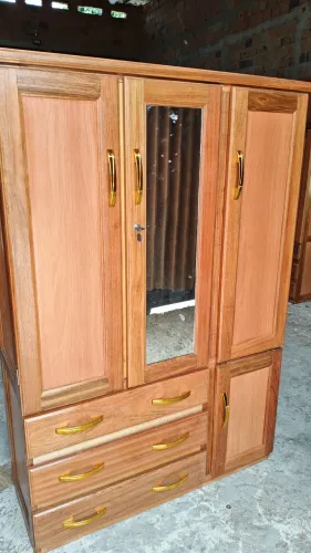 Guarda roupa de solteiro espelhado novo frete grátis.