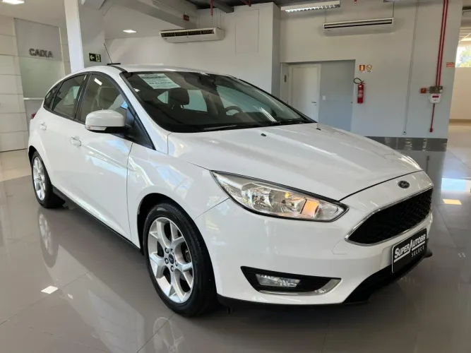 Ford Focus Fastback Se/se Plus 2.0 Flex Aut. 2016