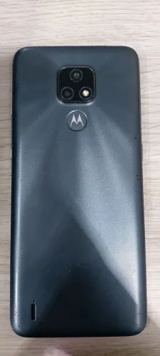 MOTOROLA MOTO E7