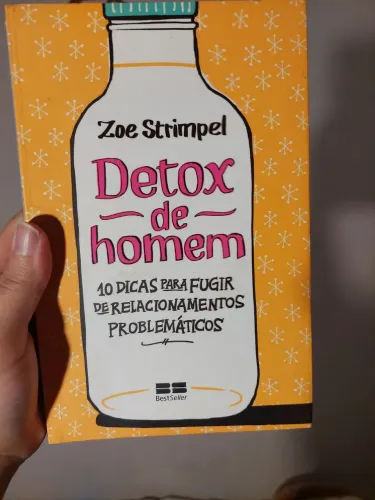 Livro Best Seller Detox de homem de Zoe Strimpel