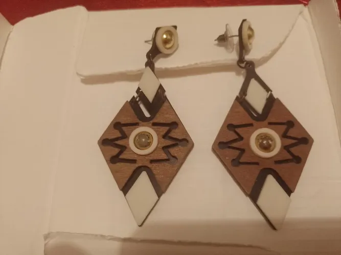 Brincos criativos estilo vintage