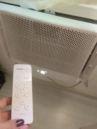 Vendo 2 ar condicionados de 10.000 btus. Muito novo!