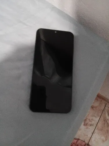 Um celular A 15 
