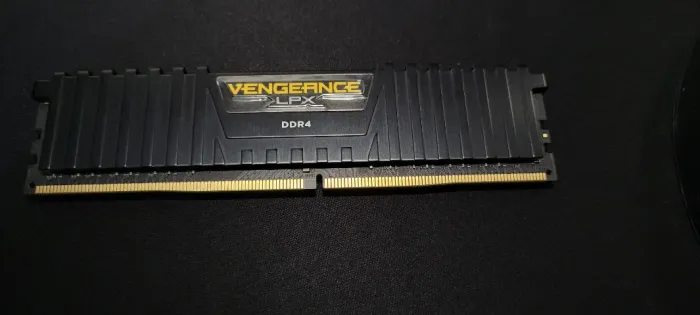 Memória Ram Corsair Vengeance Lpx 16gb (2x8gb) 2666mhz