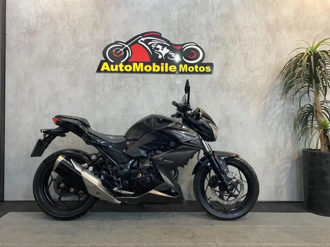 Kawasaki Z 300 ano 2016