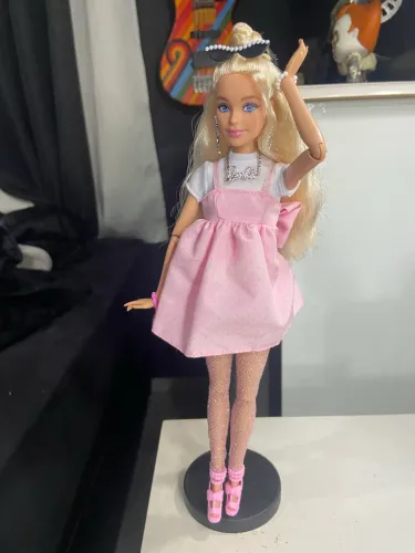 Barbie deluxe style