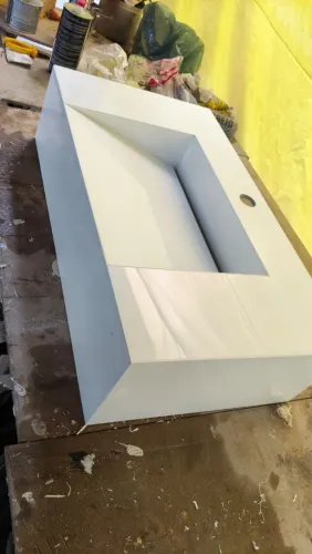 Pias esculpidas em porcelanato