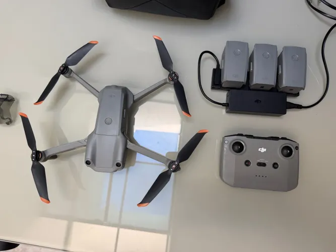 DJI mavic air 2s combo fly more