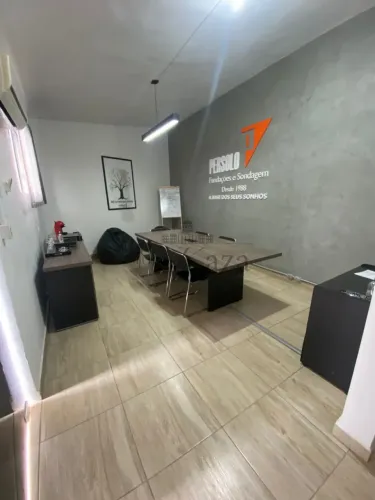 Oportunidade - Terreno Comercial - Vila Tesouro - 533m².