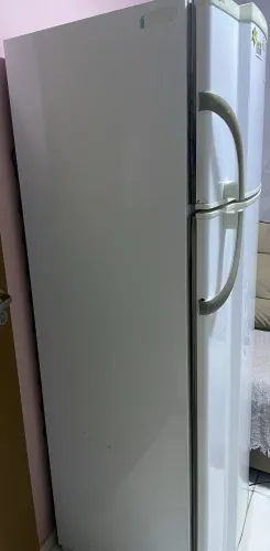 Geladeira no precinho!