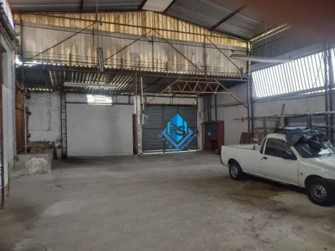 Galpão à venda, 800 m² por R$ 2.400.000,00 - Vila Humaitá - Santo André/SP