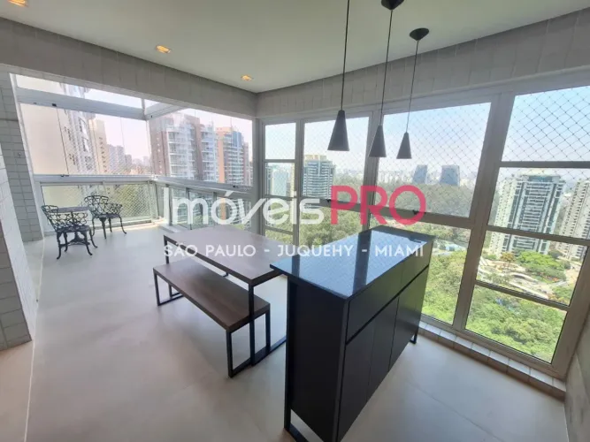 Panamby, espetacular com 270 m2, 4 suites, lazer de clube!