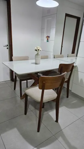 MESA DE JANTAR TURIM (MÓVEIS CONQUISTA) 1,40 X 0,90 OFF WHITE 