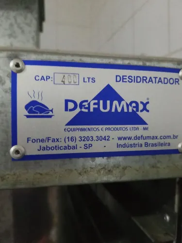 Desidratador e defumador 