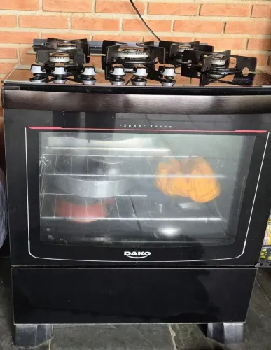 Vendo Fogão Dako Super Forno 5 bocas com Brinde Buti