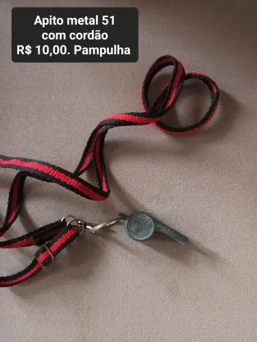 Apito metal esportivo 
