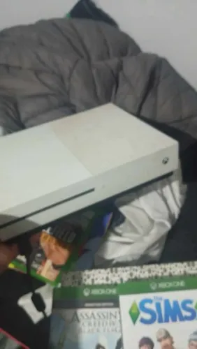 XBOX ONE S TROCO POR PC OU VENDO ?