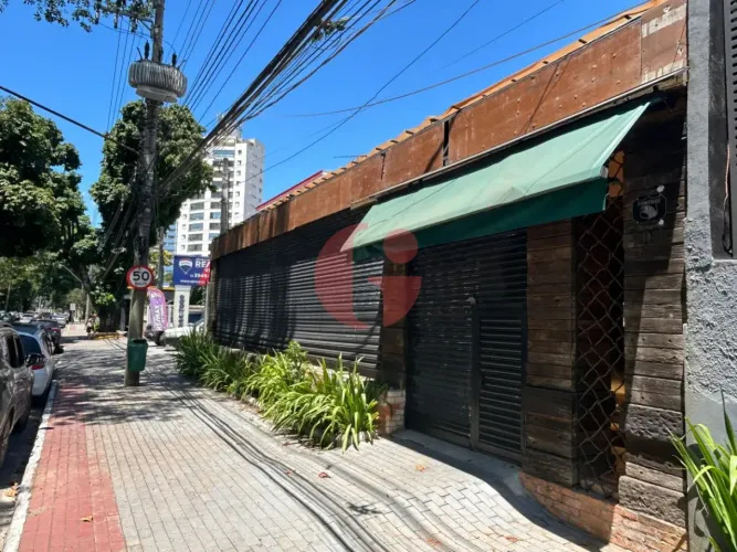 Ponto comercial para venda e locação - 310,86 m² - na Avenida Anchieta
