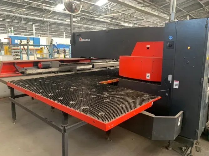 Puncionadeira CNC