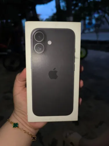 iPhone 16 preto 256Gb
