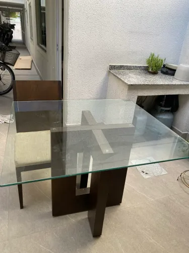 Mesa de vidro 04 lugares