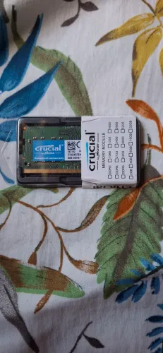 Memoria ram ddr4 crucial