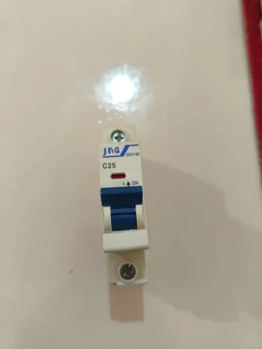 Disjuntor unipolar 25A JNG