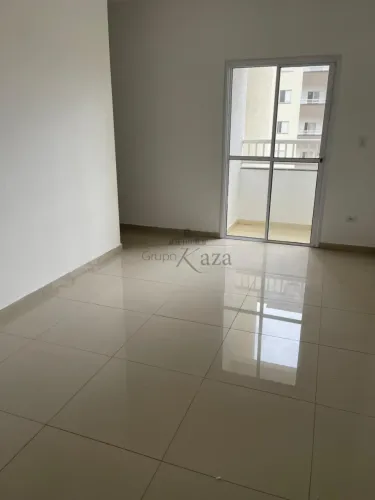Oportunidade - Apartamento - Residencial Vila Inglesa - Jardim das Indústrias - 3 Dormitór