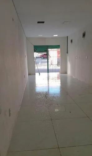 Prédio comercial centro