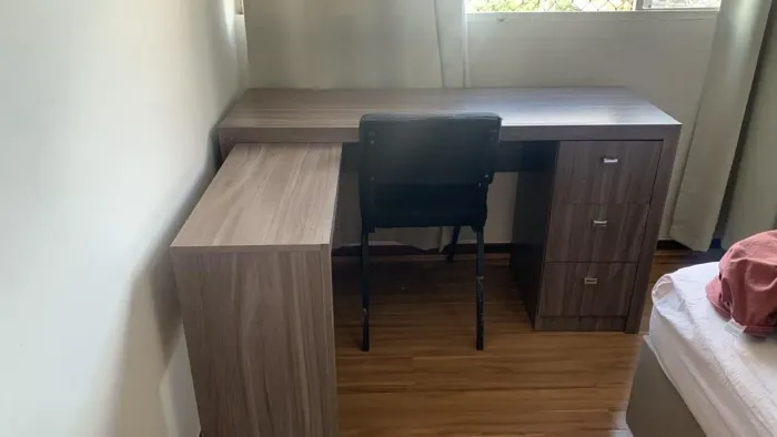 Escrivaninha Mesa de Escritório Espaçosa