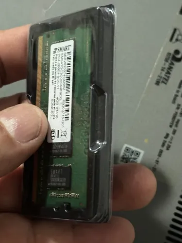 Namoro de notebook DDR4. 4GB