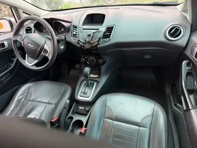 Ford Fiesta Tit./tit.plus 1.6 16V Flex Aut. 2015