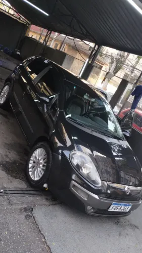 Fiat Punto Essence 1.6 Flex 16V 5P 2014