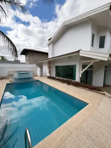 Sobrado com 4 dormitórios à venda, 380 m² por R$ 2.000.000,00 - Vila Serrão - Bauru/SP