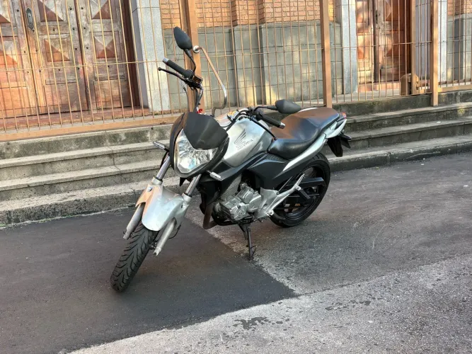 Honda Cb300R 2010!! Oferta!!