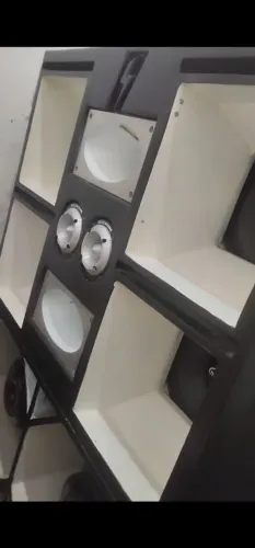 Som tipo paredao 