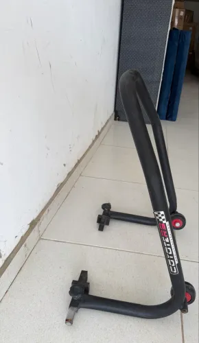 Cavalete Traseiro Modelo 2 Rodinhas - P/ Motos Sem Slider