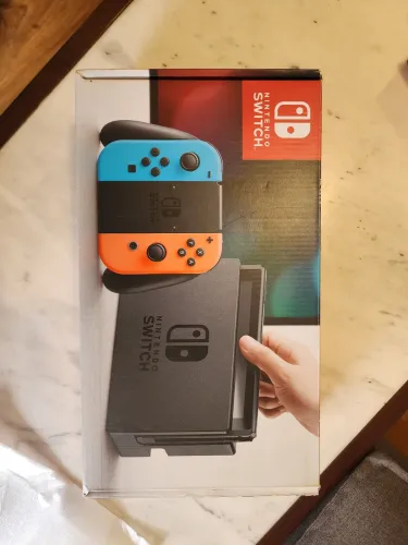 Nintendo Switch v1