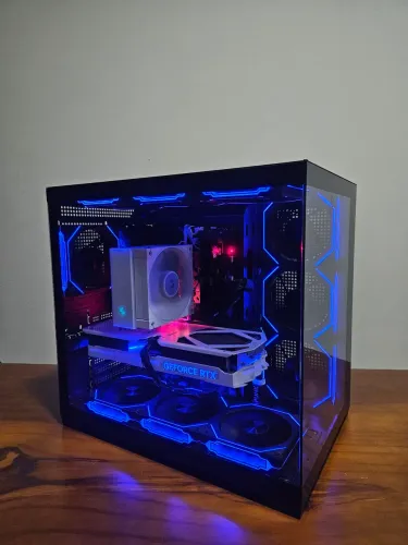 PC GAMER RTX 4070 | 7 5700X | 32GB RAM