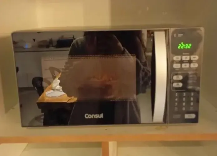 Microondas Cônsul 220V