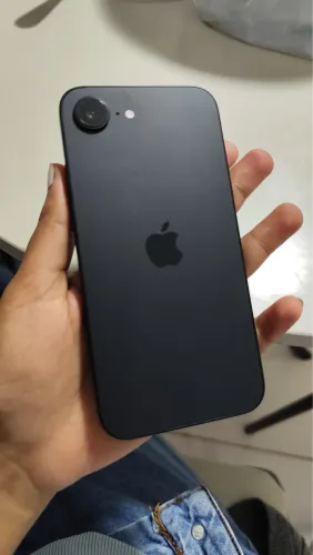 IPHONE 16e