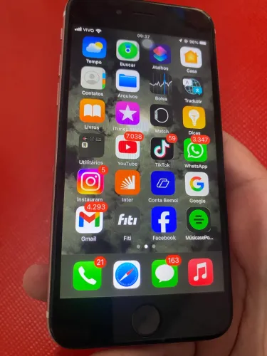 iPhone 6s iCloud livre