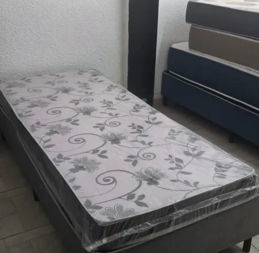Colchão Solteiro D23 com Revestimento em Capa Tecido <br>