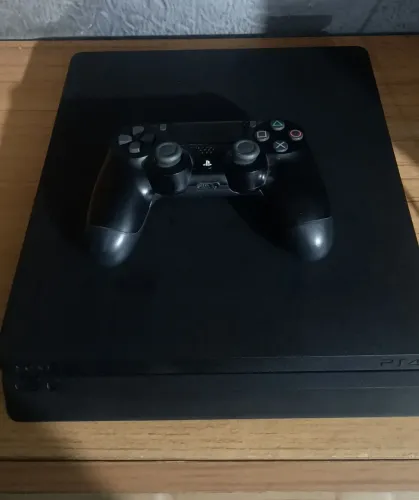 Ps4 slim (LEIA A DESCRIÇÃO)