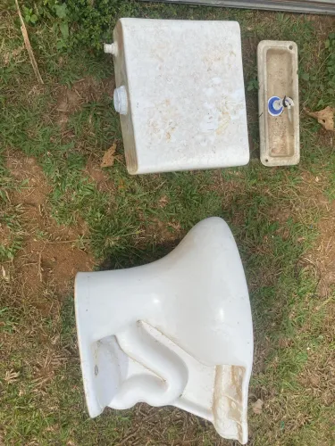 Pia pra cozinha com pedra de mármore /lavatório e vaso sanitário/ telha de alumínio  