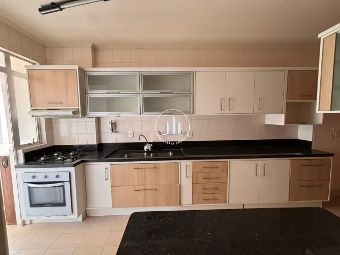 Apartamento 4 Quartos com 1 Suíte e 132m² - Canto
