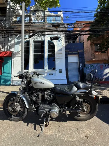 Harley Davidson 883