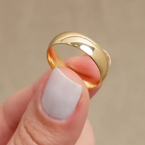 ? Alianças Banhadas a Ouro | Brilho marcante, visual elegante 